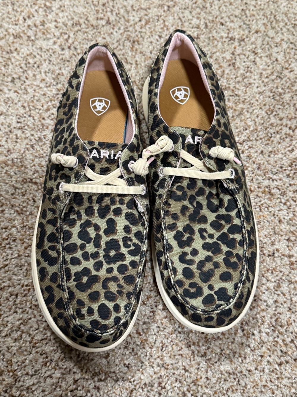 Ariat Leopard Print Hilo Lace-Up Sneaker in olive leopard print 9b - Picture 5 of 14